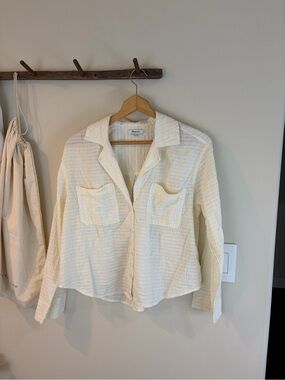 Madewell Resort Shirt Small Cream Seersucker Button Front